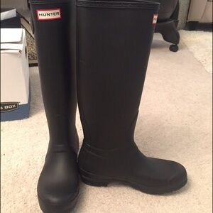 Black Hunter Boots NEW W TAGS
